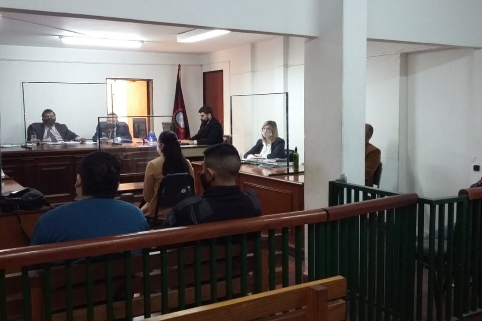 Audiencia de juicio en Orán. 