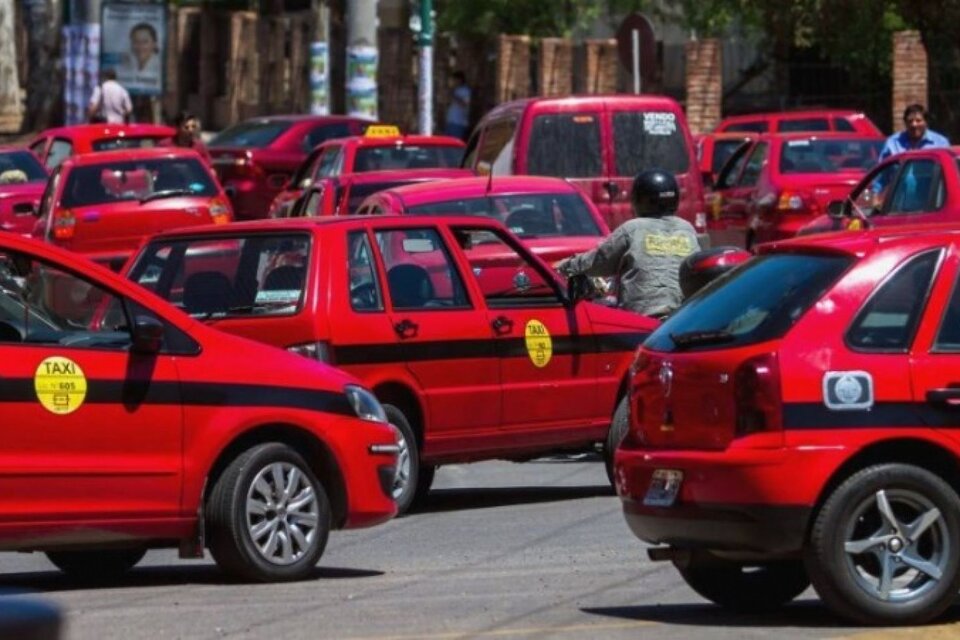 Comenzó el proceso para la suba de tarifas en taxis y remises