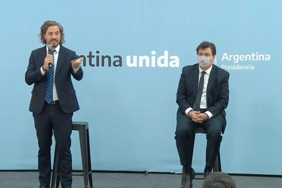 Santiago Cafiero junto con el ministro de Trabajo, Claudio Moroni.