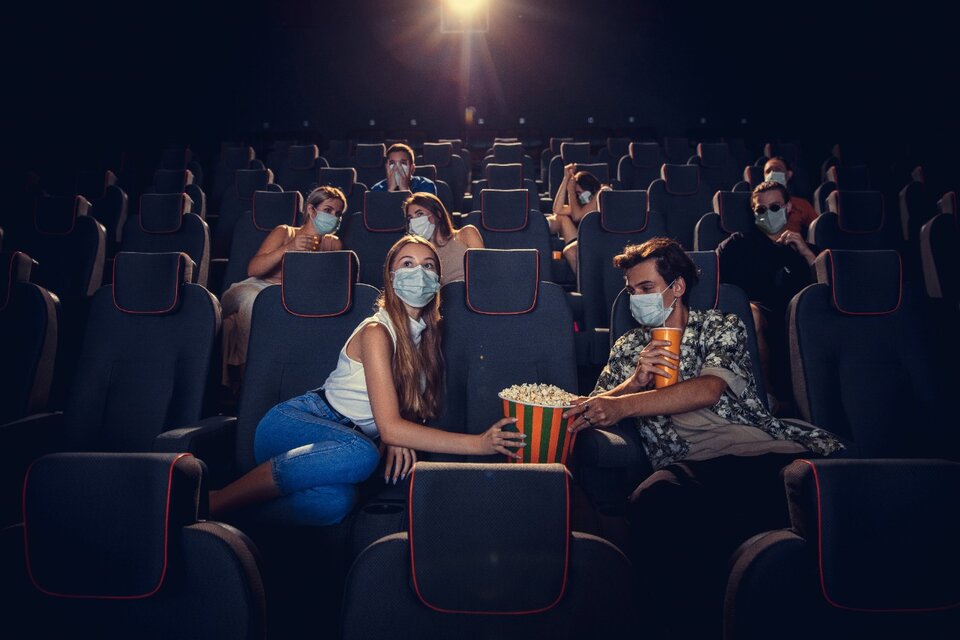 Los cines y teatros podrán tener un aforo de entre 30 y 50 por ciento.