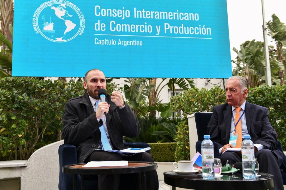 El ministro de Economía, Martín Guzmán, junto al titular de la UIA y también del CICyP, Daniel Funes de Rioja. (Fuente: NA)