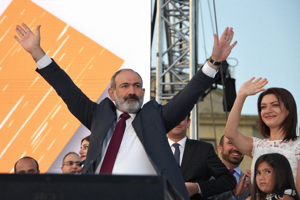 Clara victoria del partido del primer ministro Pashinyan en las legislativas armenias (Fuente: AFP)