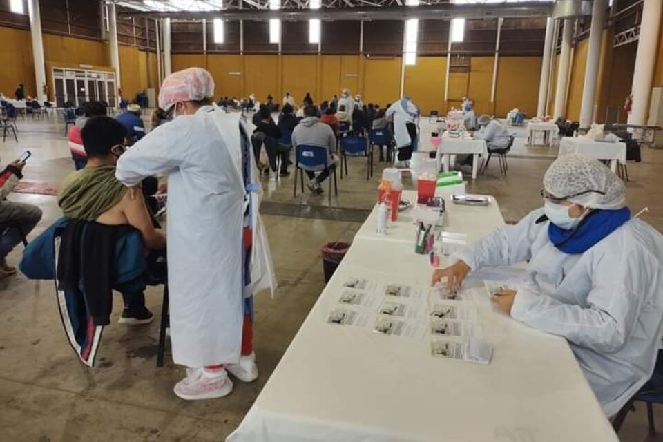 Centro de Vacunación Predio Ferial. 