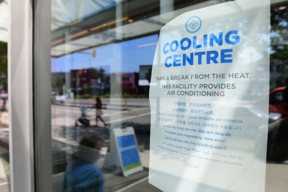 Algunas ciudades de Canadá abrieron centros especiales para que los ciudadanos se refresquen (Fuente: AFP)