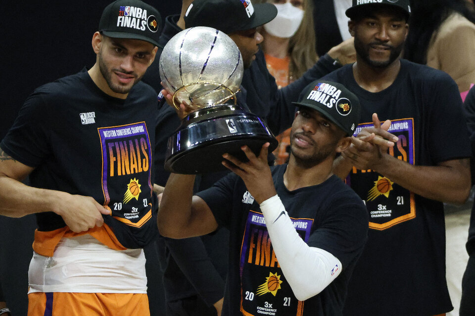 Chris Paul brilló y llevó a los Suns al título de la Conferencia Oeste de la NBA (Fuente: AFP)