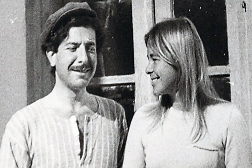 Leonard Cohen y Marianne Ilhen en la paradisíaca isla griega de Hydra.