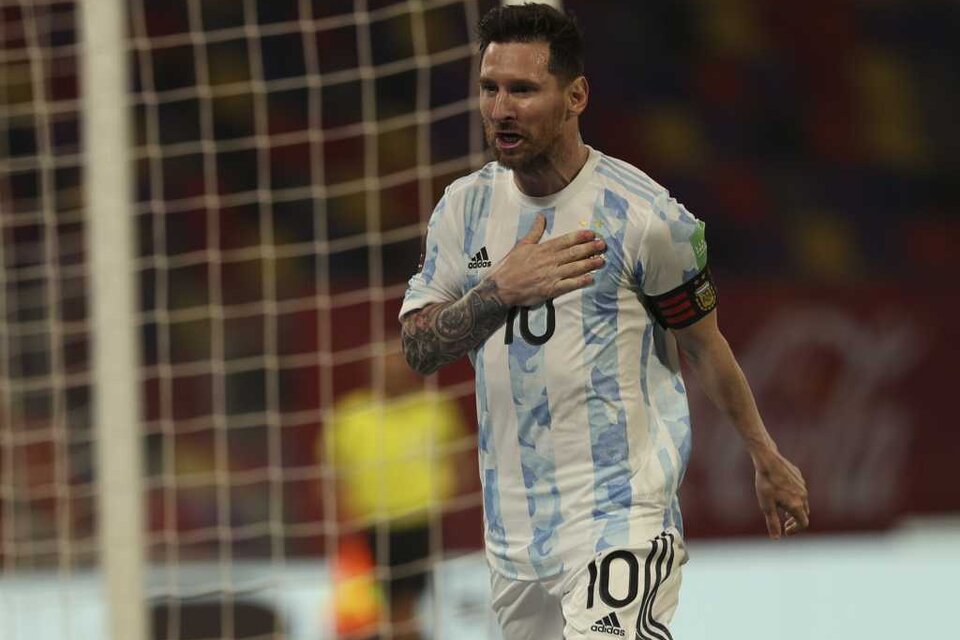 Lionel Messi va en busca del título que hace décadas se le niega a la Argentina. (Fuente: NA)