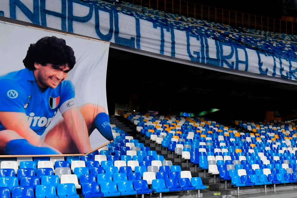 El estadio Diego Maradona apunta a ser escenario del cruce entre el campeón de América y el campeón de Europa (Fuente: Prensa Napoli)