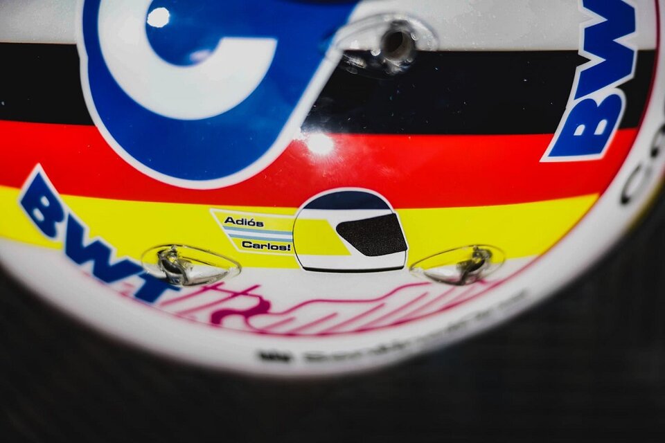 El casco que usó Vettel en homenaje a Carlos Reutemann (Fuente: @TheBishF1)