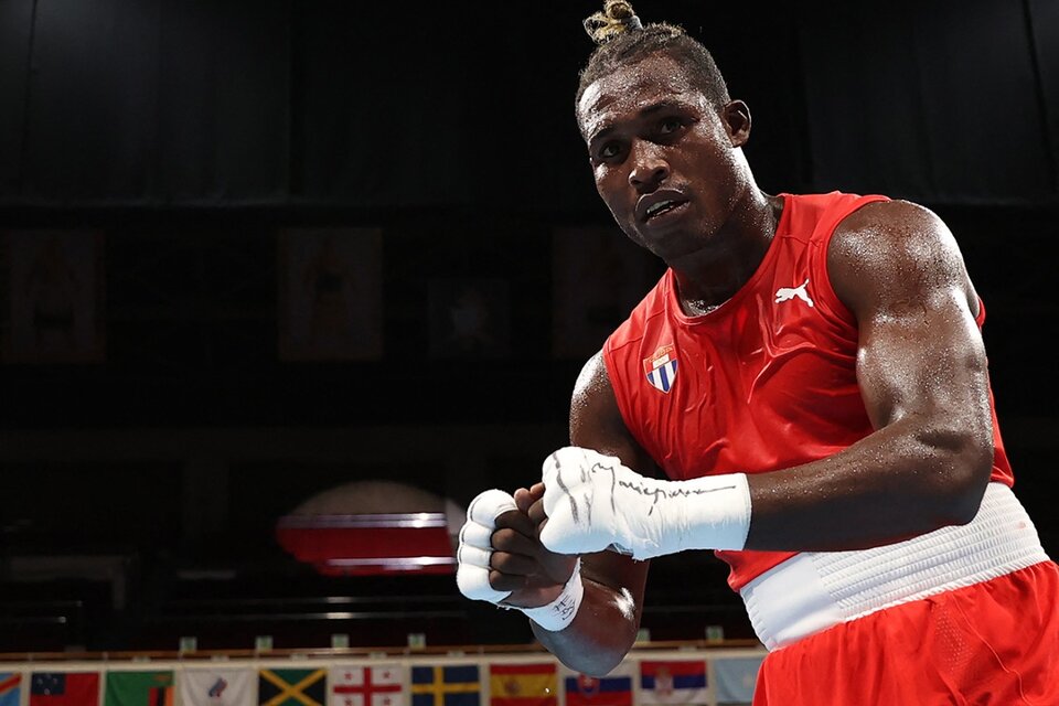 Juegos Olímpicos: el boxeador cubano que celebró su victoria al grito de "Patria o muerte"   (Fuente: AFP)