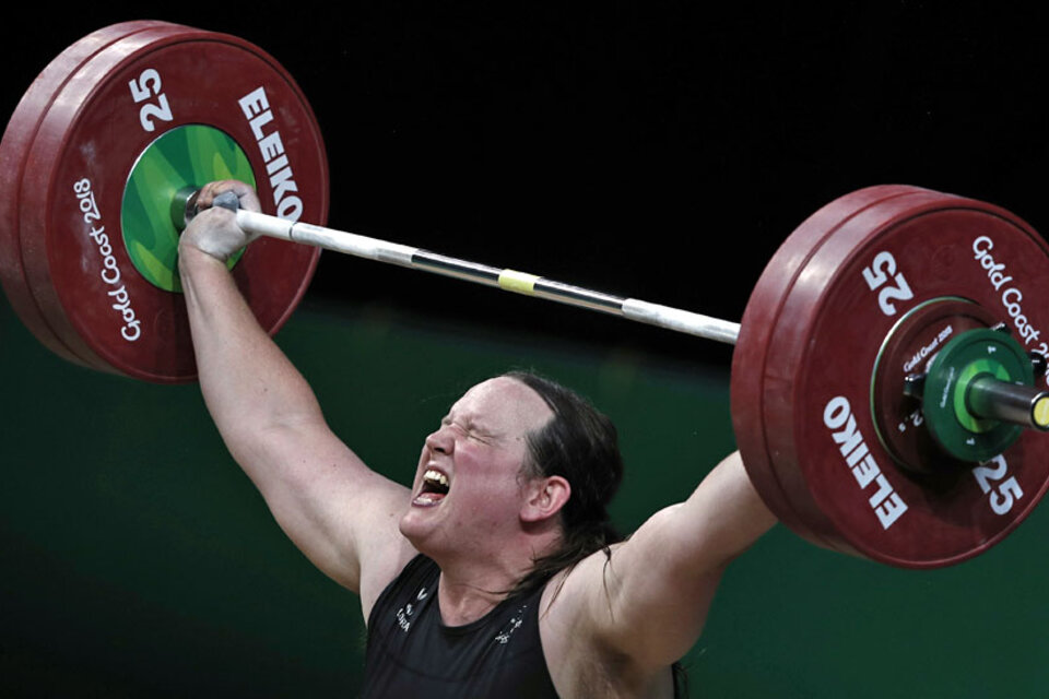 La atleta trans Laurel Hubbard y el peso del binarismo en los Juegos Olímpicos