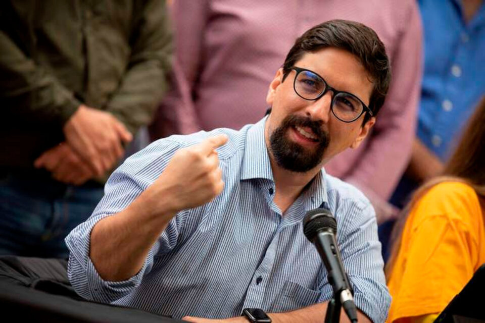El opositor venezolano Freddy Guevara fue liberado tras más de un mes de detención. (Fuente: AFP)
