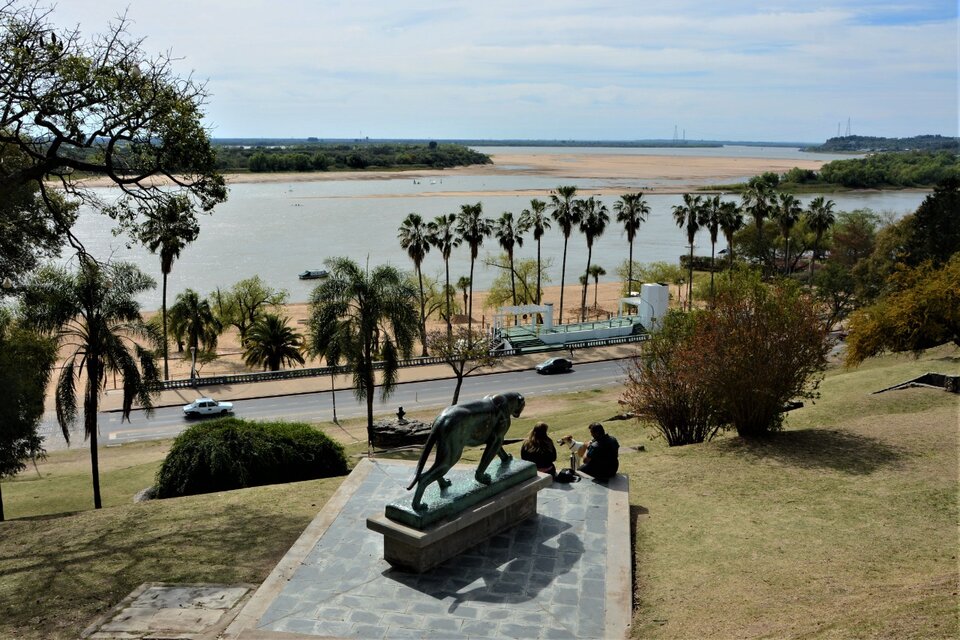 La costa frente al paque Urquiza, en Paraná. Una postal cambiada. (Fuente: Pablo Russo)