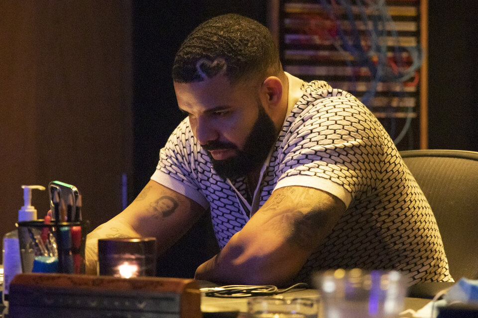 Certified Love Boy, el nuevo de Drake, se suma a otros discos recientes de Imagine Dragons, Chvrches, Gorillaz o Nicky Jam (Fuente: Drake | Prensa)