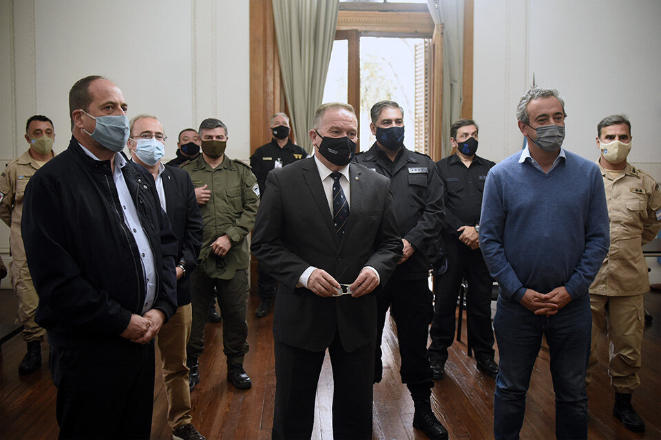 El secretario de Seguridad nacional, Villalba junto a Lagna y Javkin.  (Fuente: Andres Macera)