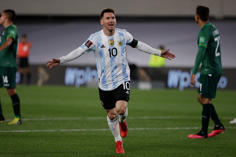 Messi facturó triplete y quebró un record de Pelé (Fuente: AFP)