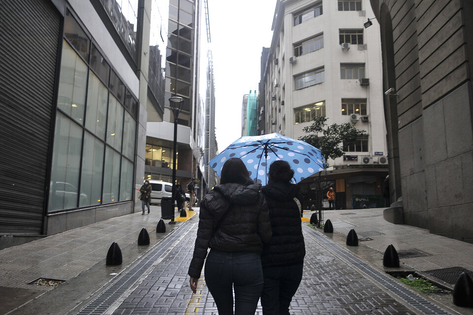 El Servicio Meteorológico Nacional (SMN) pronostica probabilidad de lluvias este lunes en la Ciudad de Buenos Aires. (Fuente: Sandra Cartasso)
