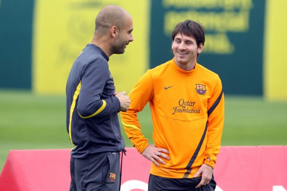 Guardiola y Messi en la época que coincidían en Barcelona  (Fuente: AFP)