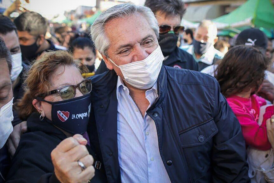El presidente Alberto Fernández continuará con sus recorridas de campaña pero sin cámaras ni prensa. (Fuente: NA)