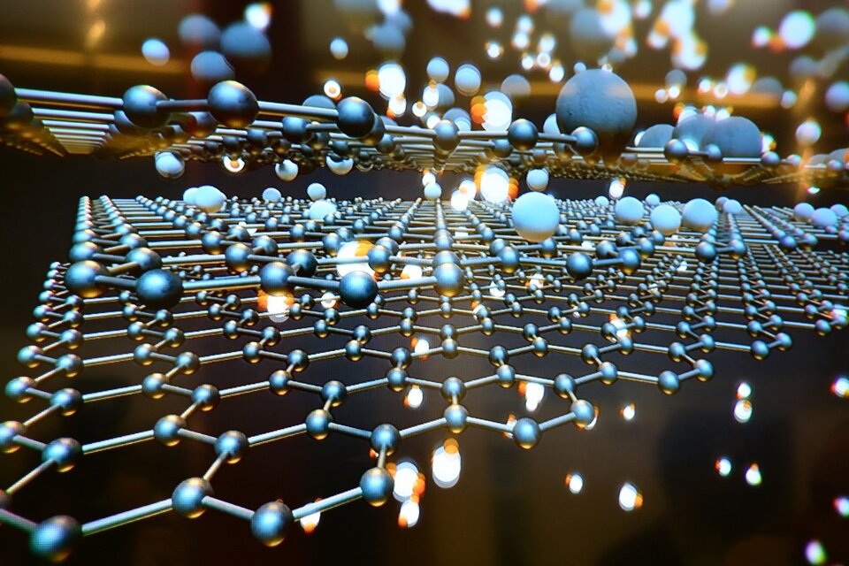 Qué es el grafeno, el nanomaterial que utilizan los antivacunas para desinformar  (Fuente: Pixabay)
