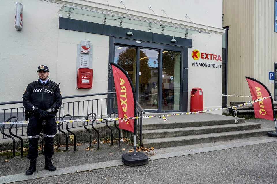 La policía de Noruega avanza en la investigación del ataque con arco y flecha perpetrado por un hombre de 37 años. (Fuente: AFP)