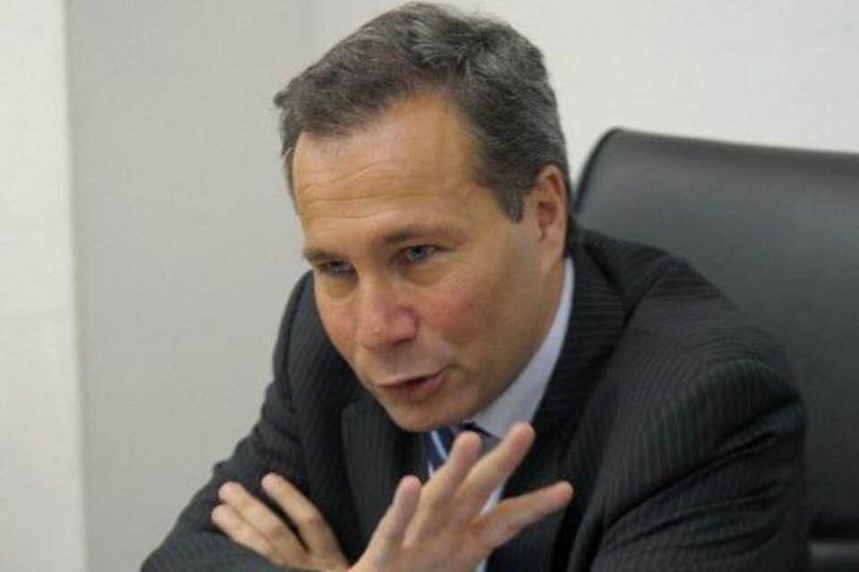 La denuncia original de Nisman había sido cerrada por el juez Rafecas y luego reabierta por Bonadio en un expediente mellizo  convalidado por los camaristas que frecuentaban a Macri. (Fuente: AFP)