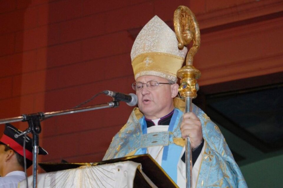 Obispo Luis Urbanc.