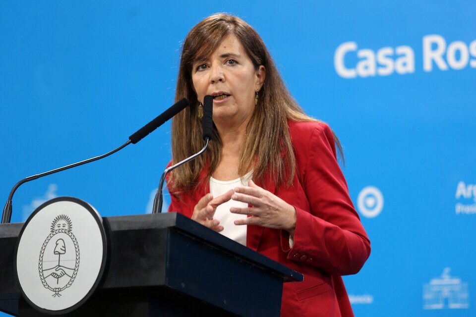 Gabriela Cerruti en su primera conferencia de prensa como portavoz del Gobierno. (Fuente: NA)