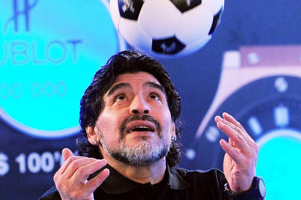Maradona tendrá su homenaje en cada partido del próximo fin de semana.