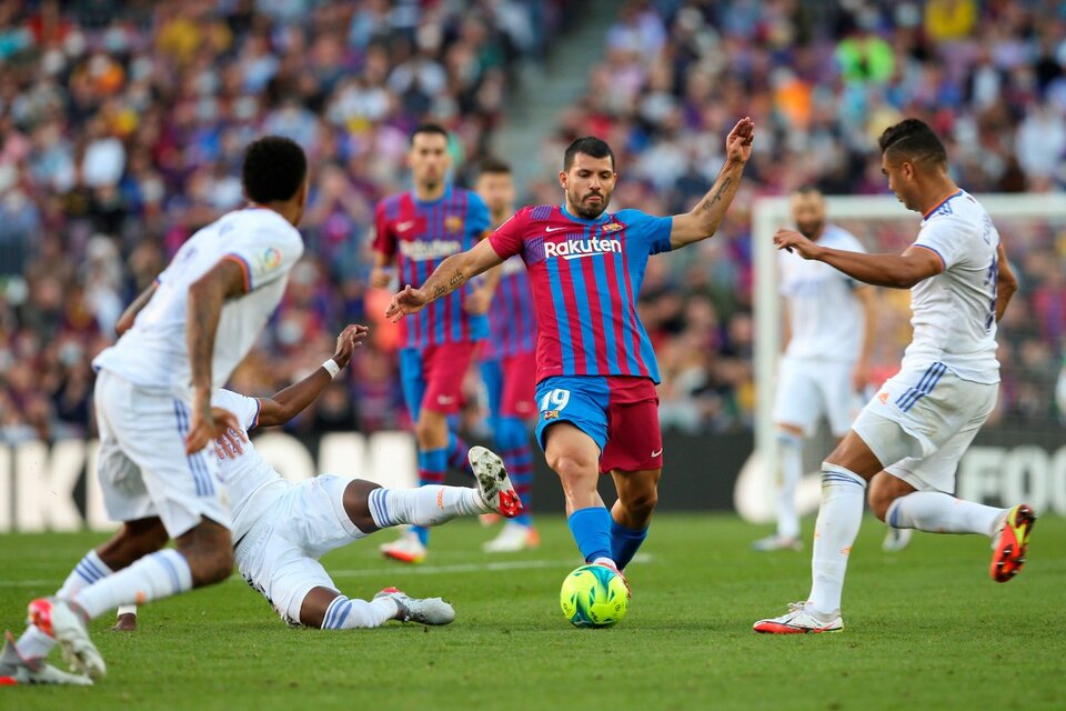 Agüero convirtió en la derrota de Barcelona (Fuente: EFE)
