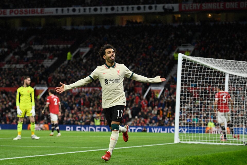 Mohamed Salah hizo lo que quiso ante el United (Fuente: AFP)