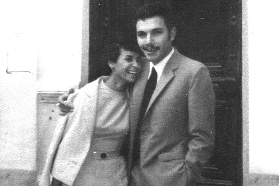 María Cristina Cournou y Nicolás Grandi militaban en el PRT-ERP. Fueron secuestrados en su casa de Paso del Rey, el 22 de junio de 1976. 