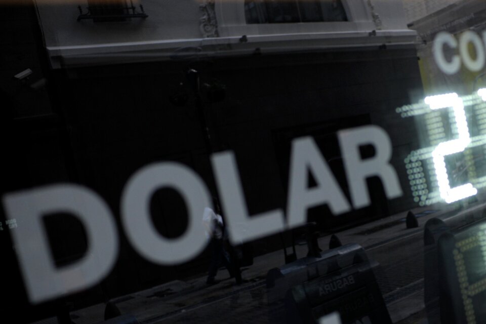 La cotización del dólar blue cerró a 197 pesos. (Fuente: Guadalupe Lombardo)