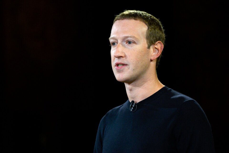Mark Zuckerberg pidió que su empresa sea vista como una compañía del metaverso. (Fuente: AFP)
