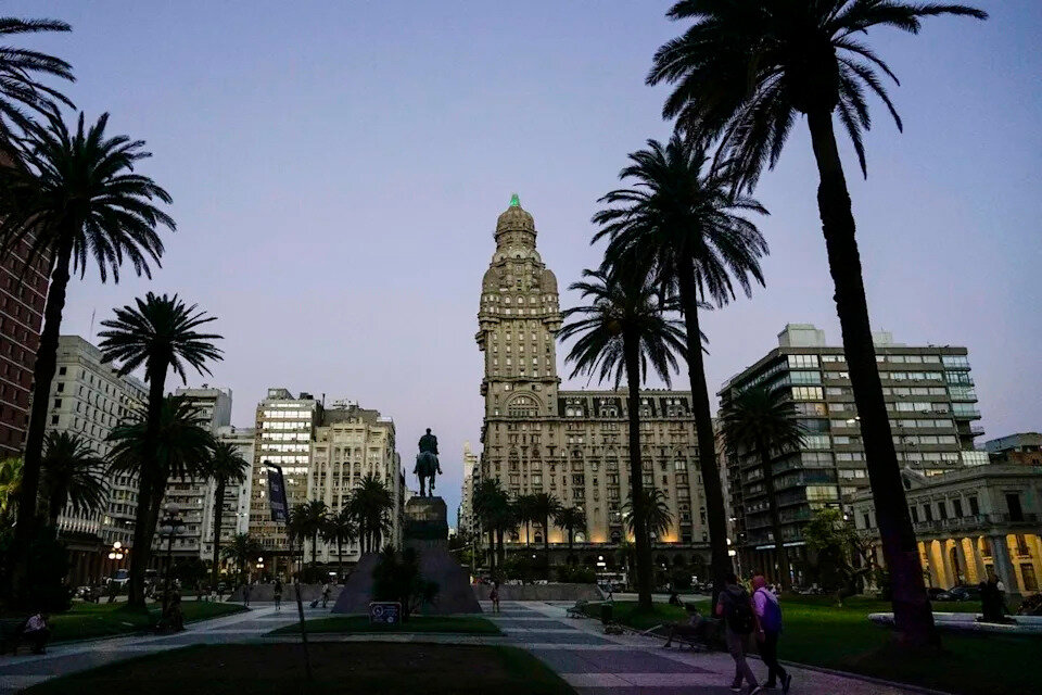 Uruguay Abre Las Fronteras Para Todos Los Extranjeros Vacunados ...