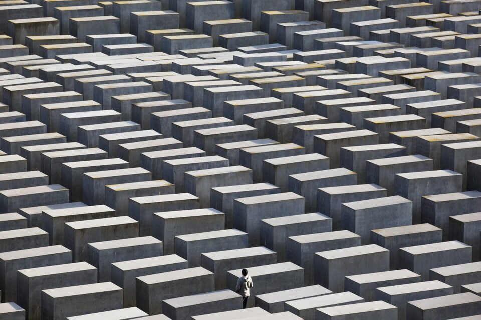 El memorial a las víctimas del Holocausto, es una obra del arquitecto estadounidense Peter Eisenman, y fue inaugurado en 2005. (Fuente: AFP)