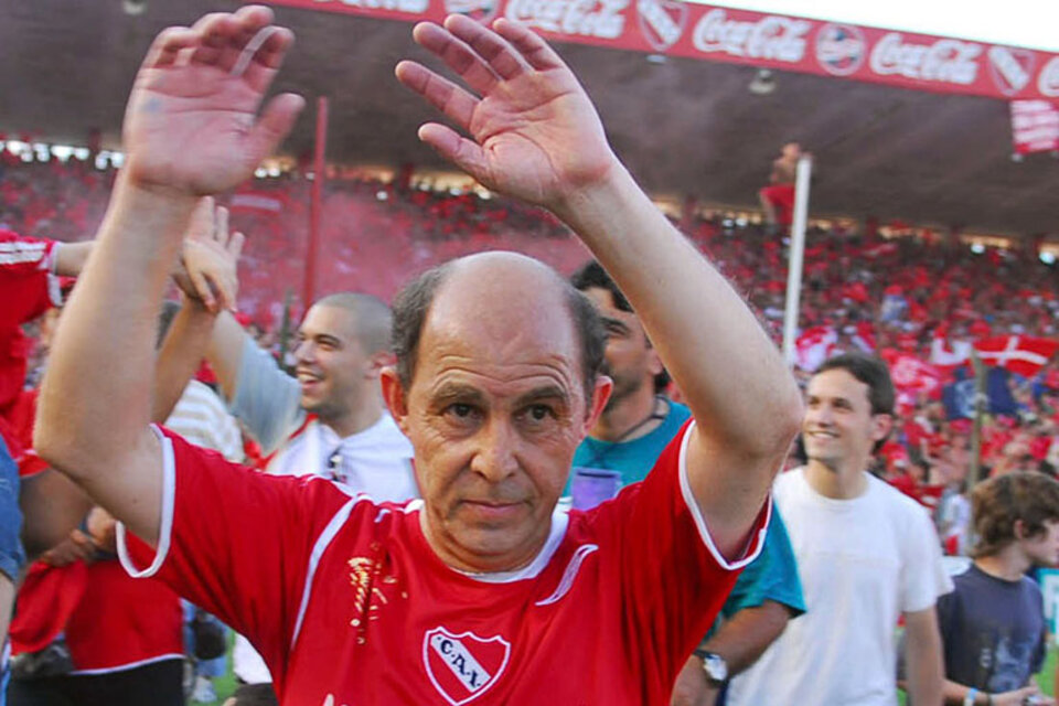 Ricardo Bochini, máximo ídolo del Rojo. (Fuente: Télam)