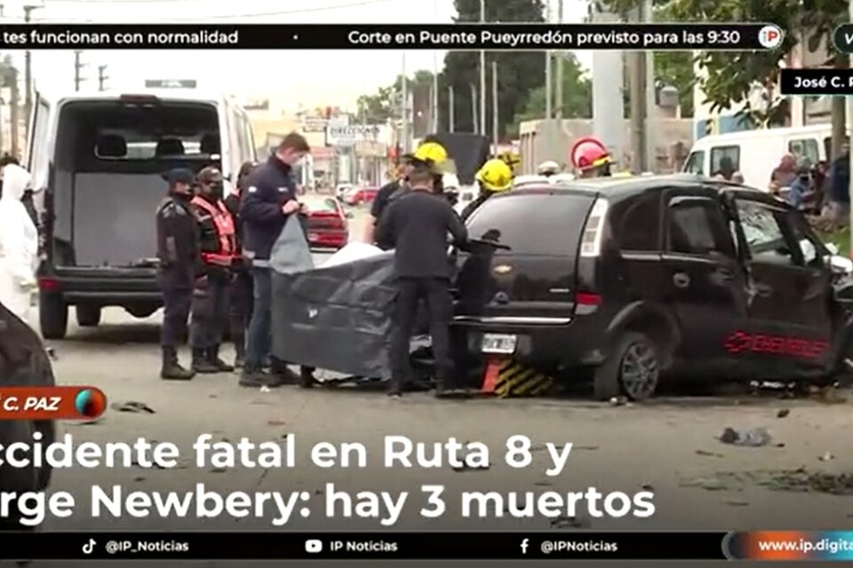 En José C. Paz murieron tres personas en un choque múltiple.