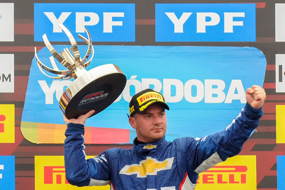Bernardo Llaver, volvió a ganar en el Super TC2000. (Fuente: NA)