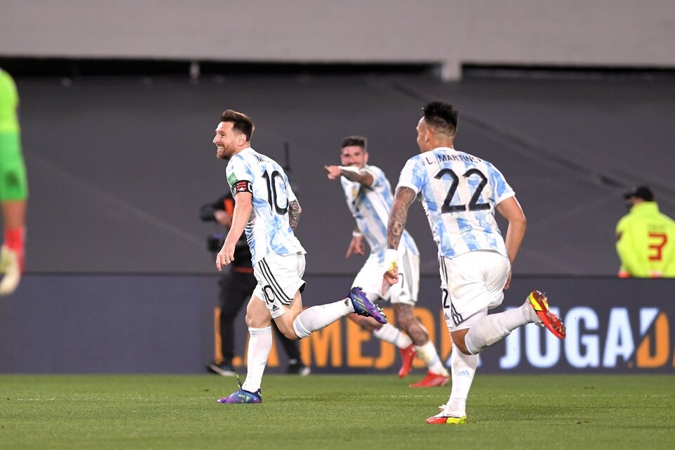 Messi lidera a un equipo que llegará consolidado al Mundial de Qatar (Fuente: Télam)