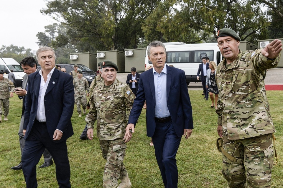 El exministro de Defensa Oscar Aguad se presentará esta mañana ante el juez Martín Bava, que investiga el espionaje sobre los familiares de los 44 tripulantes del ARA San Juan, el submarino que se hundió en noviembre de 2017. (Fuente: Presidencia)