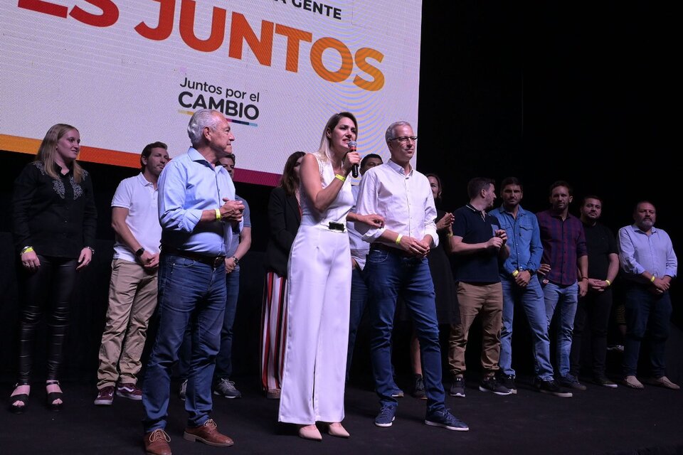 Carolina Losada, JpC, senadora electa junto a Dionisio Scarpin.