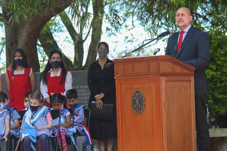 Perotti habló ayer en un nuevo aniversario de la fundación de Santa Fe.