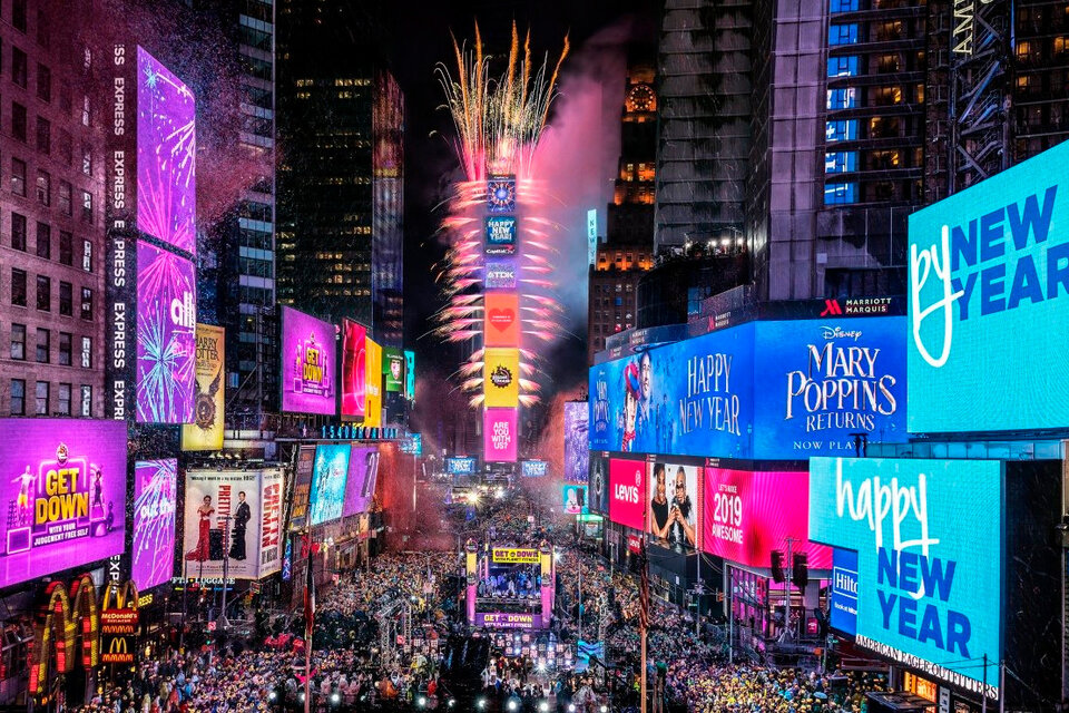 La tradional Caída de la bola de Año Nuevo en Times Square es uno de los eventos que más público concentra en la Gran Manzana (Fuente: AFP)