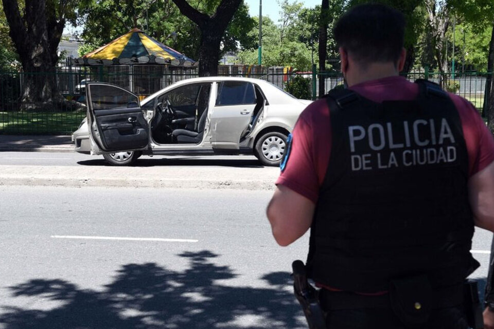 La madre de Lucas, que esta tarde iba a ser recibida por el presidente Alberto Fernández, declaró que su hijo fue víctima de un caso de "gatillo fácil" por parte de efectivos de la Policía de la Ciudad. 
