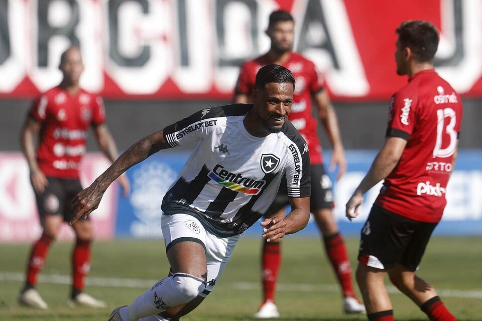 El Botafogo es uno de los clubes que podría ser comprado (Fuente: Twitter)