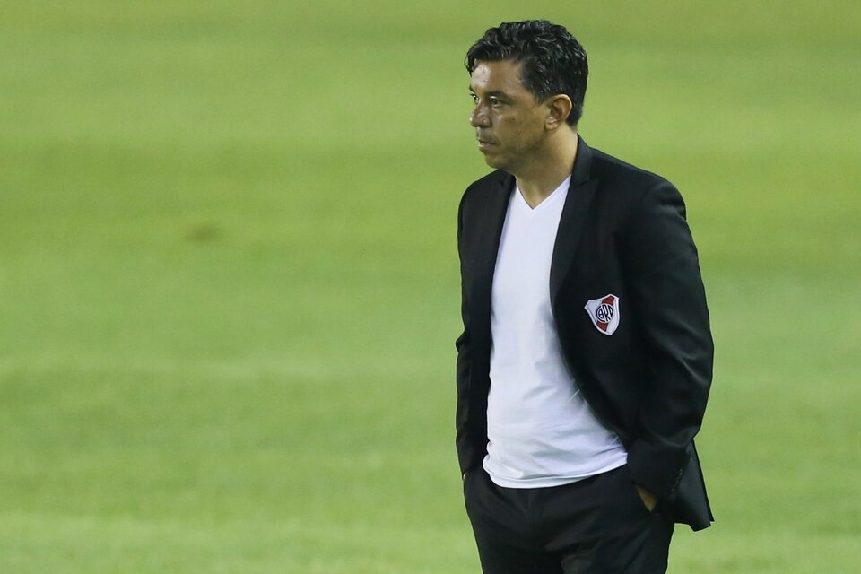 Marcelo Gallardo, tiene dudas en el mediocampo. (Fuente: NA)