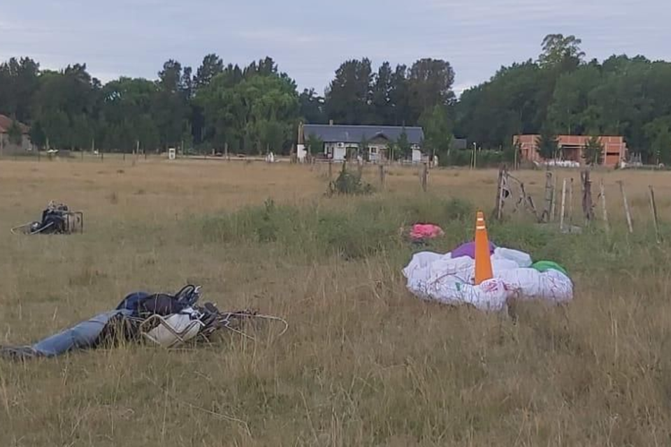 Un hombre falleció y otro resultó herido mientras practicaban vuelos en parapente  (Fuente: Twitter)