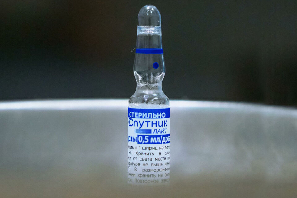 El Ministerio de Salud aprobó el uso de emergencia de la vacuna Sputnik Light. (Fuente: AFP)