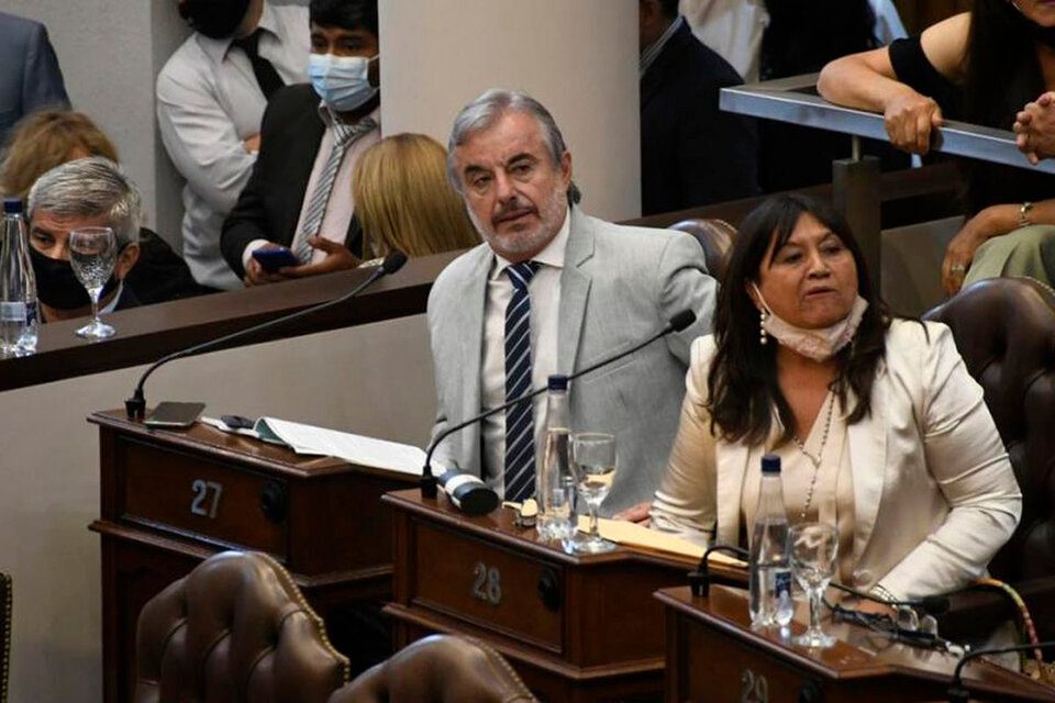 Abuso sexual: la Legislatura de Santiago del Estero rechazó el pliego del dipuviolador  (Fuente: Guadalupe Lombardo)